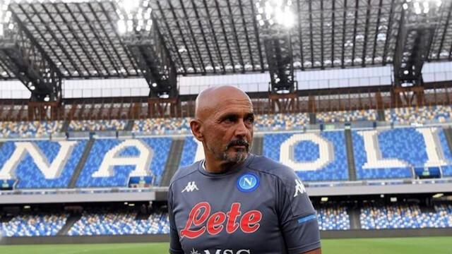 Calcio Napoli a +12 sulla seconda: è record per la serie A