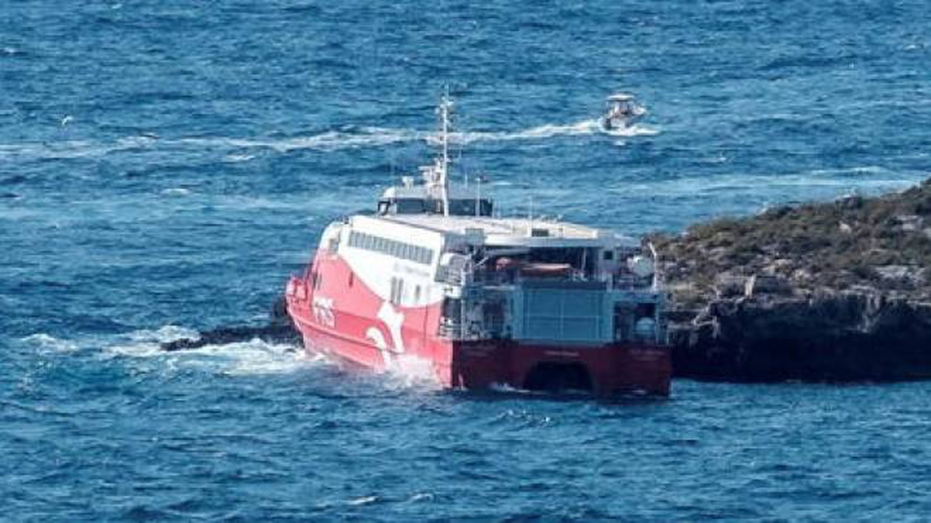Arenato un traghetto tra Ibiza e Formentera: 25 feriti. Grave un bambino di 10 anni