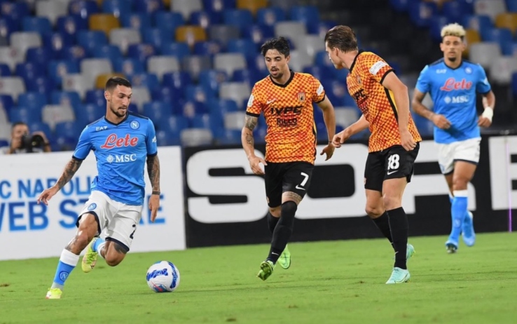 Calcio Napoli, che figuraccia: sconfitto 1-5 dal Benevento