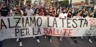 La Terra dei fuochi alza la testa: ieri manifestazione pacifica per la tutela dell’ambiente e della salute pubblica