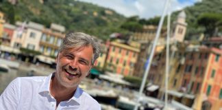 "Azzurro. Storie di mare" con Beppe Convertini su Rai 1 con il 20% di share