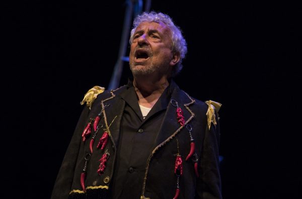 Occhi gettati, il disegno melodico e drammaturgico di Moscato 34 anni dopo Occhi gettati, il disegno melodico e drammaturgico di Moscato 34 anni dopo