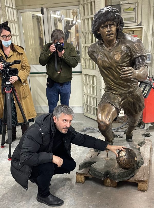 Domenico Sepe questa mattina inaugura il suo Maradona Domenico Sepe questa mattina inaugura il suo Maradona
