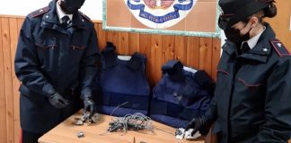 Torre Annunziata, blitz nel "palazzo dei Tittoni"