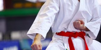 Progetto P.I.T.E.R. al rione Sanità: Karate per bambini col maestro Giovanni Casaburi