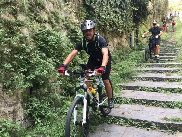 Napoli Obliqua in mountain bike: domenica 7 novembre partenza dalla Galleria Principe