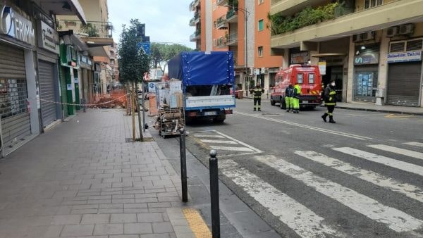 Pericolo di esplosione causa fuga di gas: chiusa via Cilea ed evacuato un palazzo
