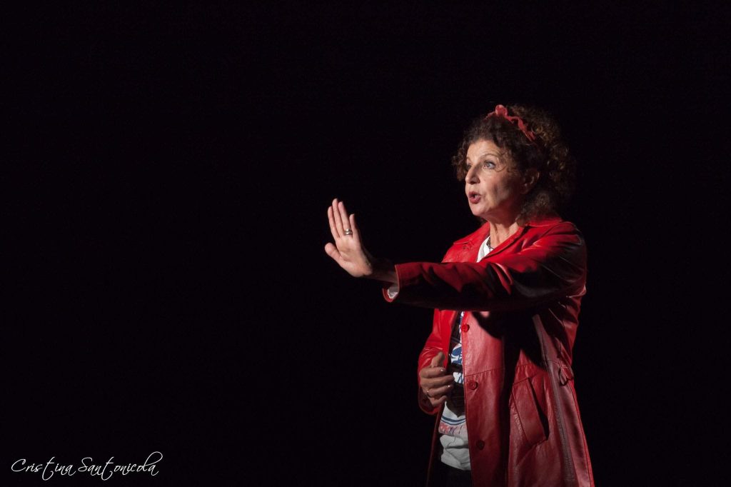 Adele Pandolfi al Nuovo Teatro Sancarluccio con "Bella da Morire"