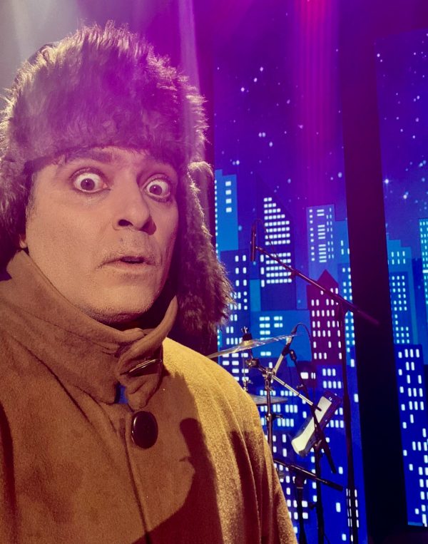 Luca Lombardo e il suo Poubelle su Rai due per “AugureRai” con Metis Di Meos