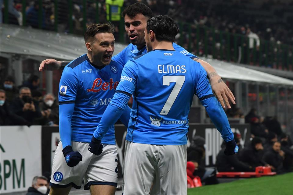 Il Calcio Napoli sbanca Milano con un gol di Elmas (0-1)