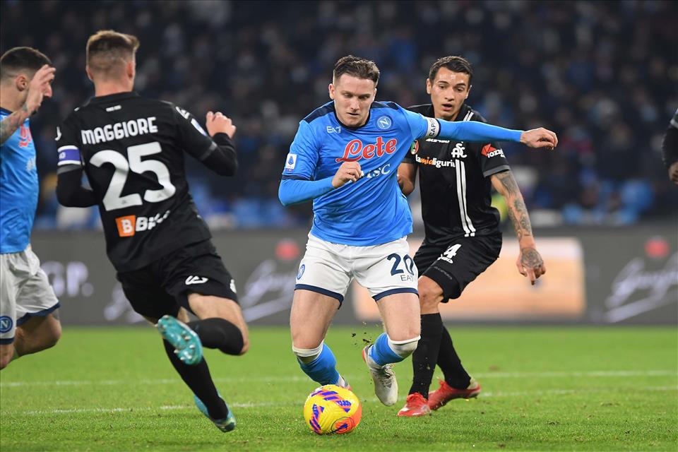 Calcio Napoli: Zielinski negativo, Spalletti recupera forze