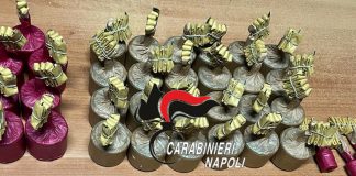 Pianura, fermati con esplosivo pirotecnico: 3 denunciati