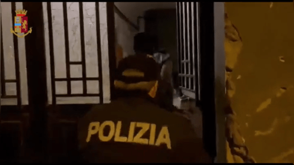 Torre Annunziata, agguato di Camorra dello scorso 12 settembre: tre arresti (VIDEO)