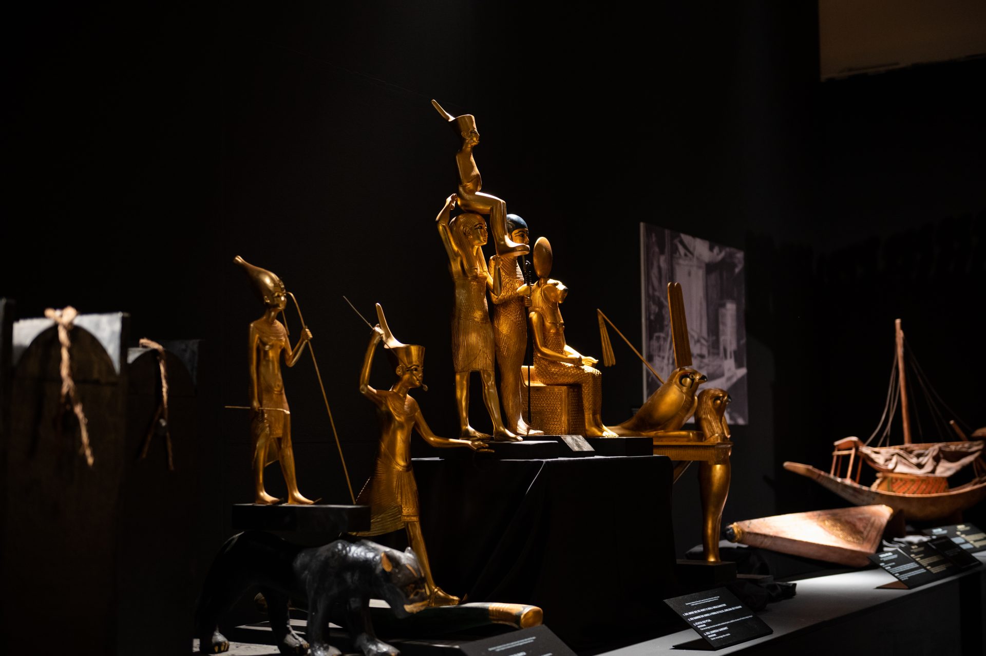 Il sindaco di Napoli Gaetano Manfredi in visita alla mostra “Tutankhamon - viaggio verso l’eternità”
