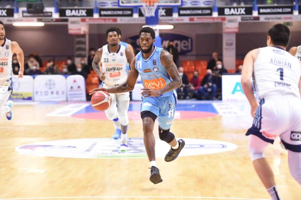 Gevi Napoli Basket, altra sconfitta a Brindisi: 89-75 per i pugliesi