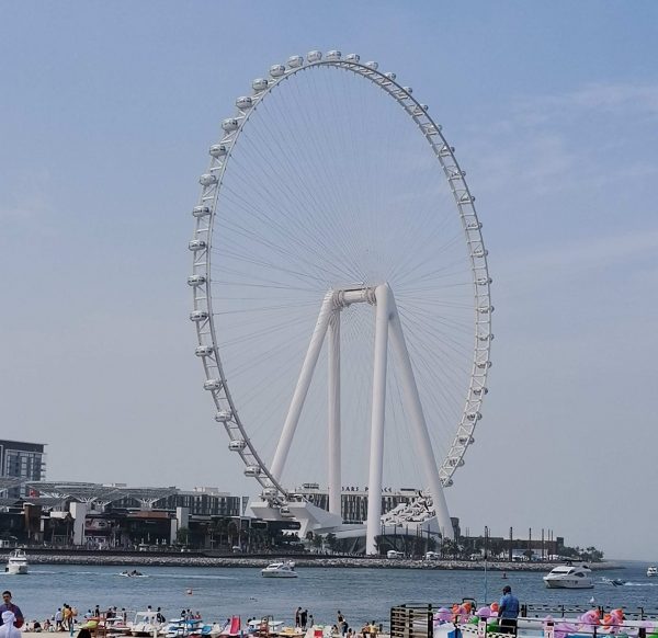 Viaggio a Dubai: cosa vedere, come muoversi e spettacoli straordinari da non perdere Viaggio a Dubai: cosa vedere, come muoversi e spettacoli straordinari da non perdere