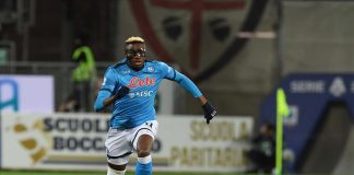 Il Napoli più brutto della stagione pareggia a Cagliari 1-1