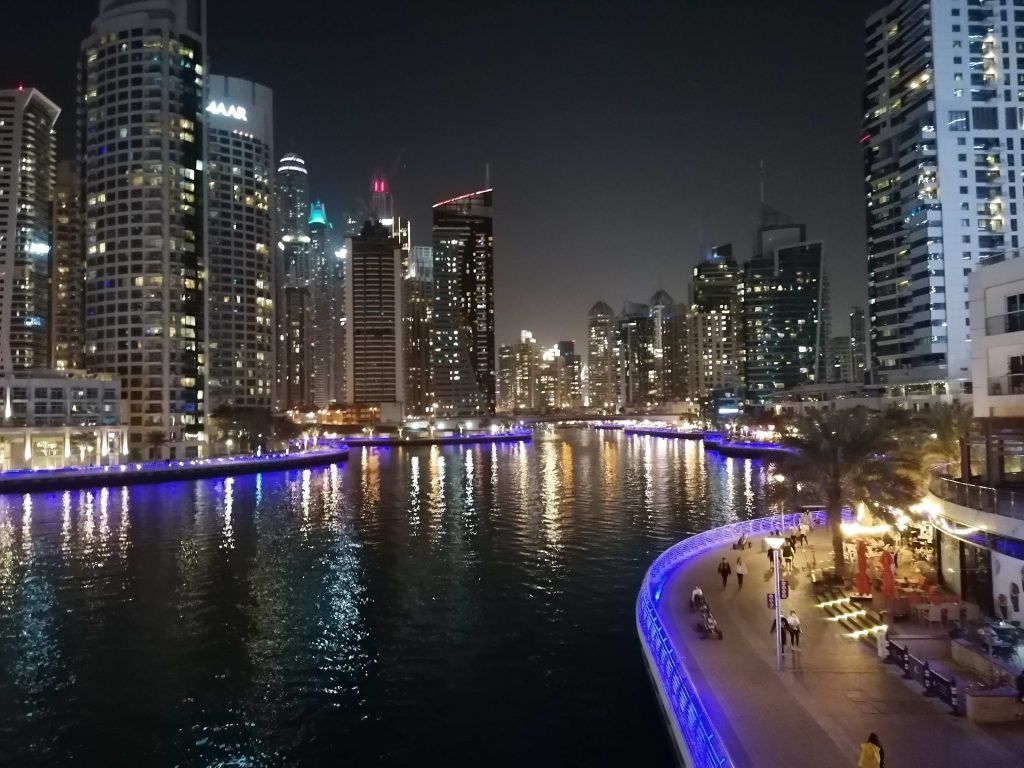 Viaggio a Dubai: cosa vedere, come muoversi e spettacoli straordinari da non perdere Viaggio a Dubai: cosa vedere, come muoversi e spettacoli straordinari da non perdere