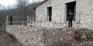 Abusivismo edilizio nel parco dei Monti Lattari: sequestri e 3 denunce