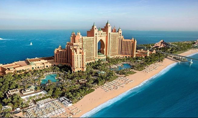 Viaggio a Dubai: cosa vedere, come muoversi e spettacoli straordinari da non perdere Viaggio a Dubai: cosa vedere, come muoversi e spettacoli straordinari da non perdere