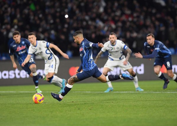 Calcio Napoli Inter 1-1:un tempo a testa per un giusto pareggio