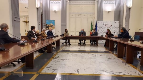 Napoli: riunione in Camera di Commercio sulla sicurezza nella Galleria Umberto I