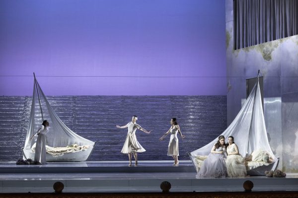 Al Teatro San Carlo ritorna "Così fan tutte" di Mozart