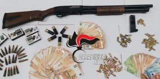 Blitz a Frattaminore: 7 fermi per armi e spaccio di droga