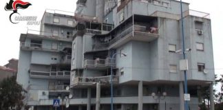 Castello di Cisterna, aveva 27 dosi di crack: arrestato