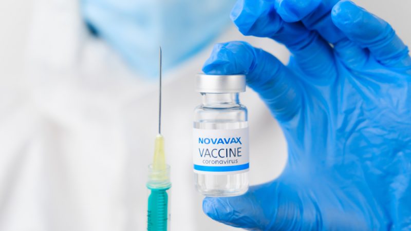 Asl Napoli 2: parte la somministrazione del vaccino anti Covid 19 di Novavax