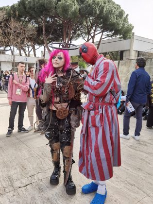 Gli Avengers al Comicon 2022. Scarica la foto del tuo cosplay