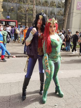 Gli Avengers al Comicon 2022. Scarica la foto del tuo cosplay