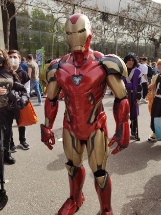 Gli Avengers al Comicon 2022. Scarica la foto del tuo cosplay