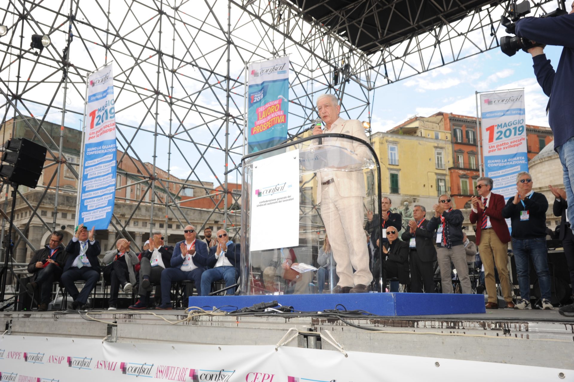 Primo Maggio: Confsal, domani in migliaia a Napoli per la “Giornata del lavoro”