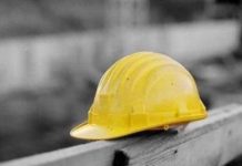 Massa Lubrense, operaio perde l'equilibrio e cade: morto 58enne