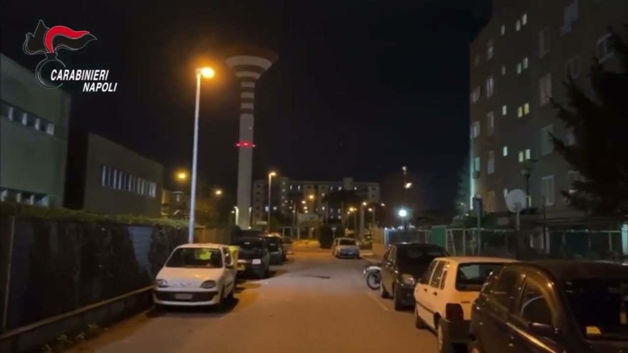 Brusciano, decapitati due clan di camorra: 17 arresti Brusciano, decapitati due clan di camorra: 17 arresti