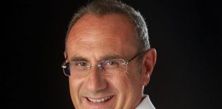 Teatro Totò, 25 anni di storia narrati da Gino Rivieccio e ospiti a sorpresa