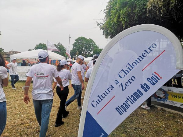 Inaugurata nei Giardini Maria Carolina “Cultura a Chilometro Zero” con Clementino