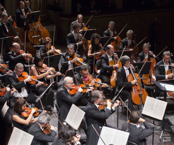 A piazza Municipio il Concerto dell'Orchestra del Teatro San Carlo