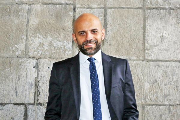 Napoli, il racconto dell’assessore Trapanese: “La mia bimba definita “malata e brutta” Napoli, il racconto dell’assessore Trapanese: “La mia bimba definita “malata e brutta”
