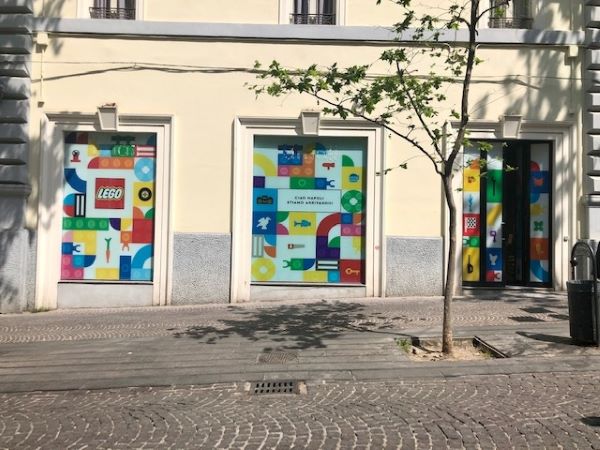 Napoli, novità tra i negozi del Vomero: in via Scarlatti arriva la Lego