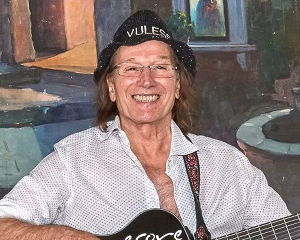E’ morto Guido Lembo, addio allo chansonnier fondatore di Anema e Core E’ morto Guido Lembo, addio allo chansonnier fondatore di Anema e Core