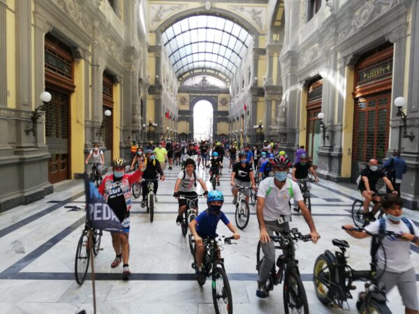 Napoli Bike Festival, ecco Pink edition: aspettando il Giro d’Italia