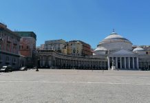 Piazza del Plebiscito, a Napoli inaugurata la nuova illuminazione