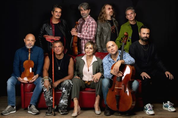 Trianon Viviani: “Strativari” con Cristina Donadio, Capone&BungtBangt e Solis string quartet
