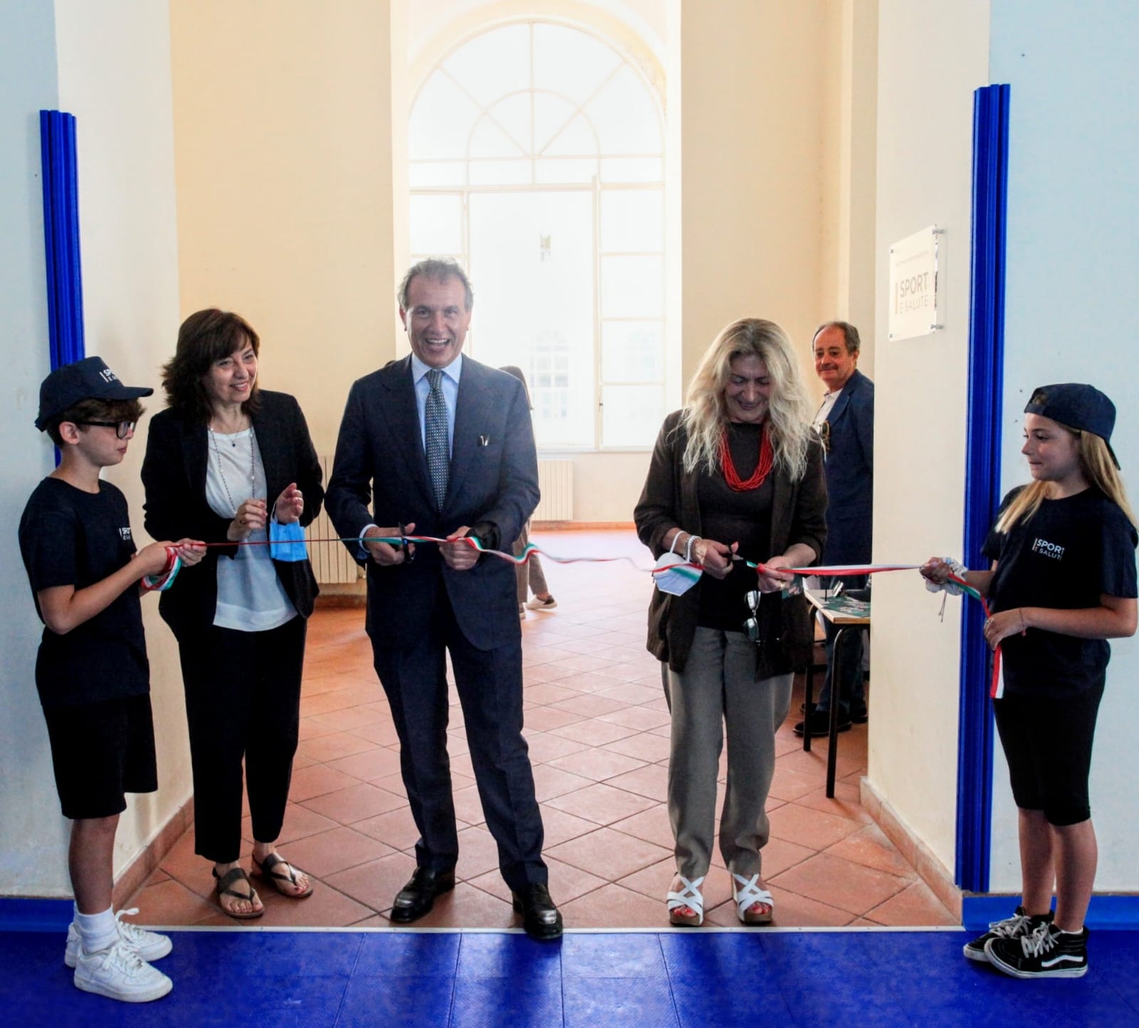 Inaugurate due palestre a Napoli. Vito Cozzoli: "Sport diritto di tutti i cittadini"