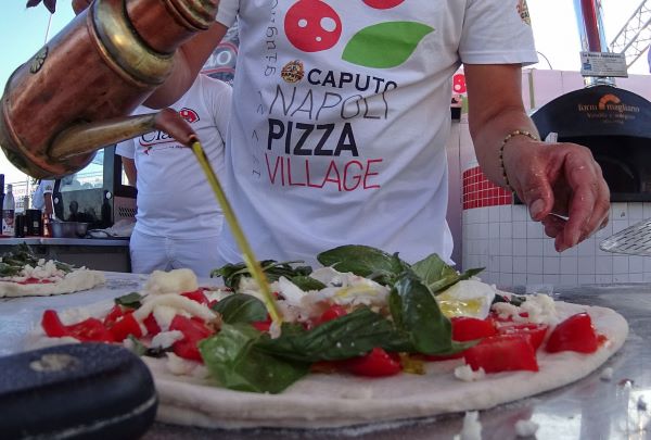 Arriva l'intesa tra Comune e organizzatori del Pizza Village Napoli