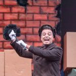 Il trasformista Luca Lombardo continua il suo tour passando per il Premio Charlot