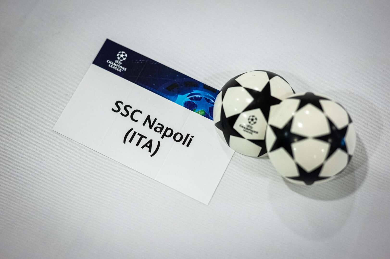 Champions League, domani sorteggi: le avversarie del Napoli