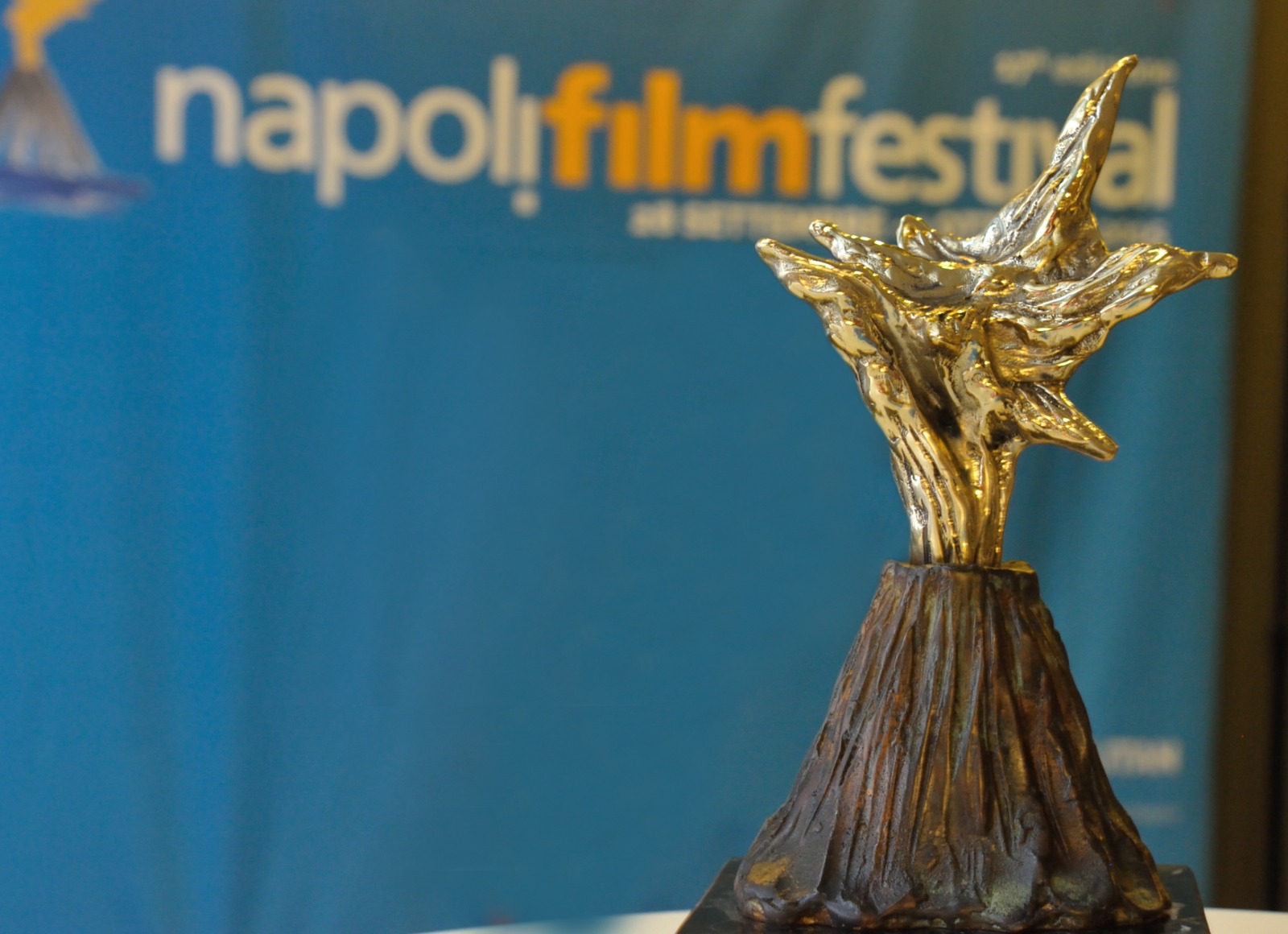 Napoli Film Festival: apre “12 repliche”, anteprima “Nata per te”, serata “Mixed by Erry” per gli incontri ravvicinati